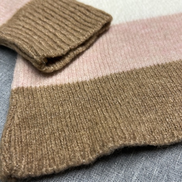 Mus & Bombon Barcelona cropped sweater - Picture 2 of 7